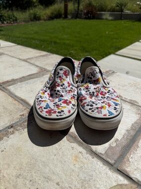 Disney Vans Custom Mickey Mouse Print Slip-On Sneakers